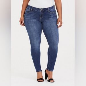 Torrid Midrise Classic Skinny Jean
